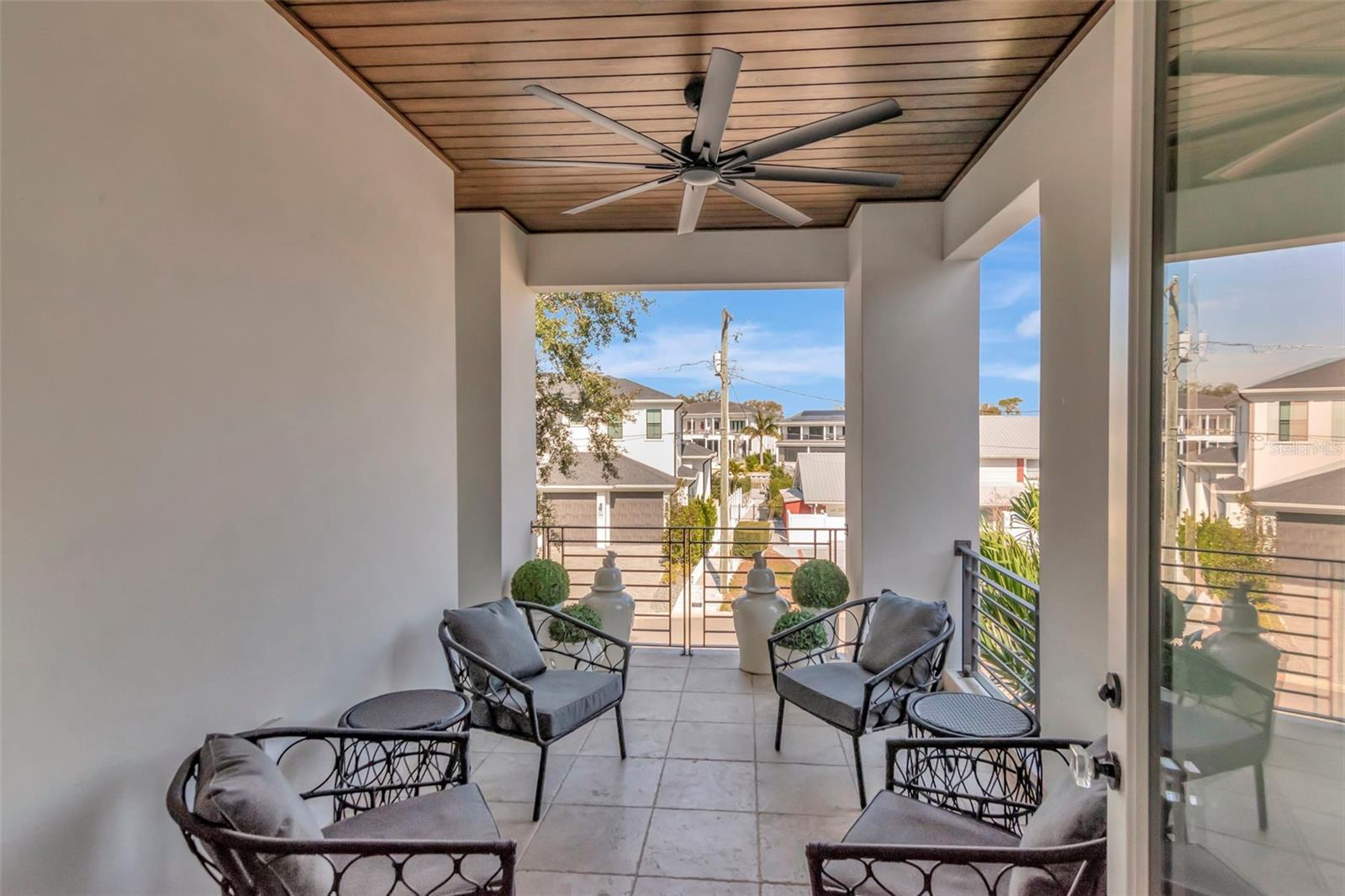 Image 47 of 82 For 2501 Dundee Street