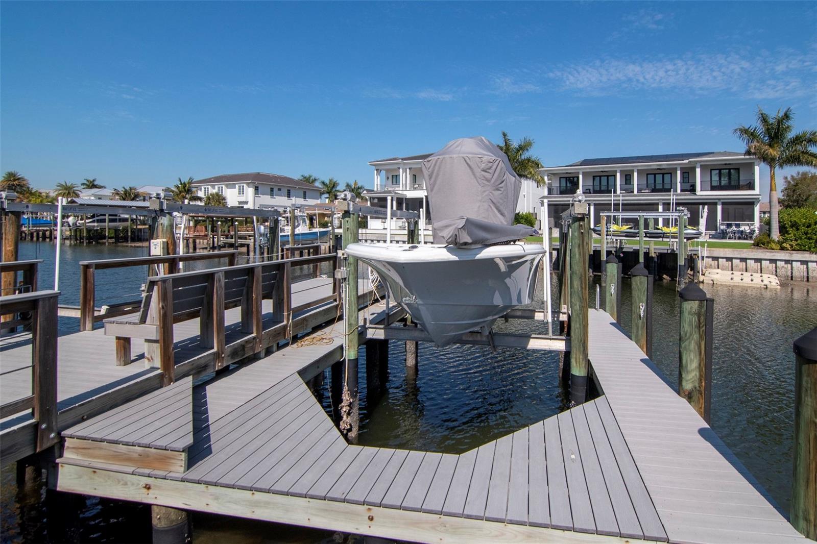 Image 71 of 82 For 2501 Dundee Street