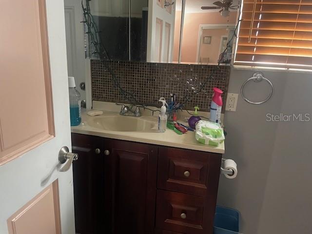 Image 15 of 17 For 7242 Lynnwood Avenue N