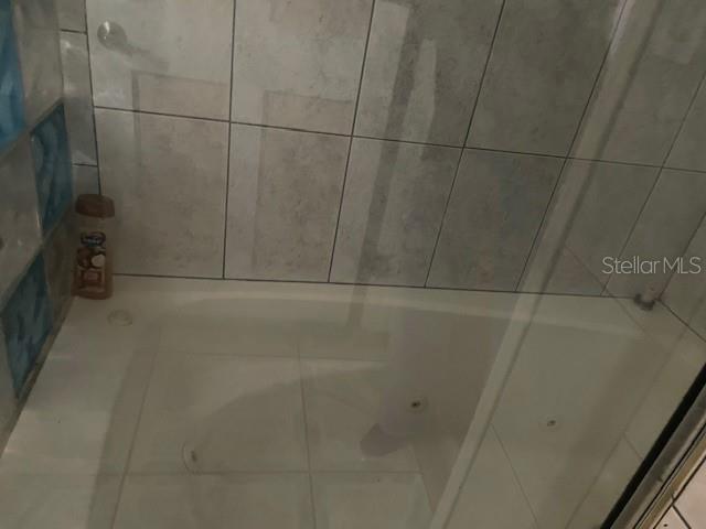 Image 9 of 17 For 7242 Lynnwood Avenue N