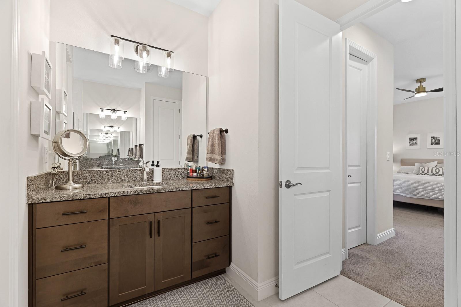 Image 16 of 27 For 12643 Shetland Walk Drive