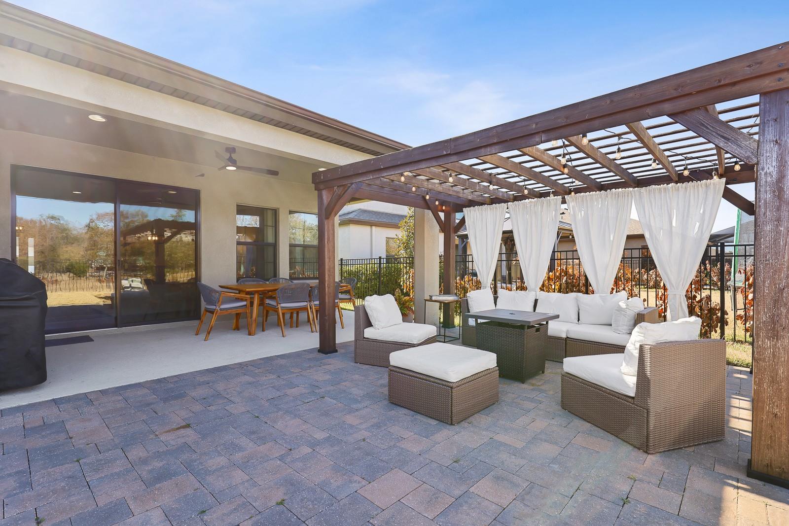 Image 23 of 27 For 12643 Shetland Walk Drive