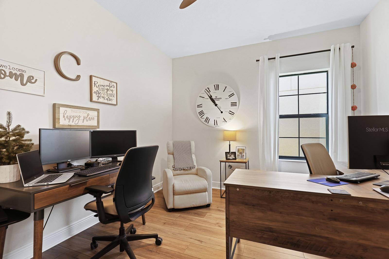 Image 4 of 27 For 12643 Shetland Walk Drive