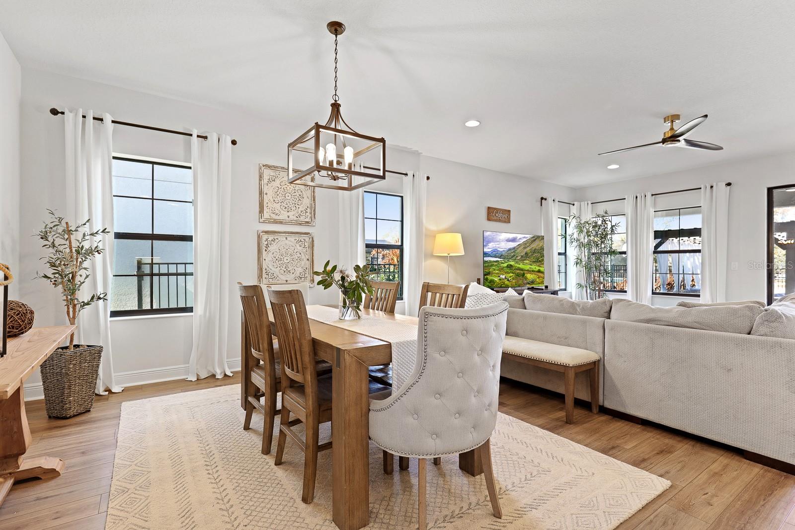 Image 7 of 27 For 12643 Shetland Walk Drive