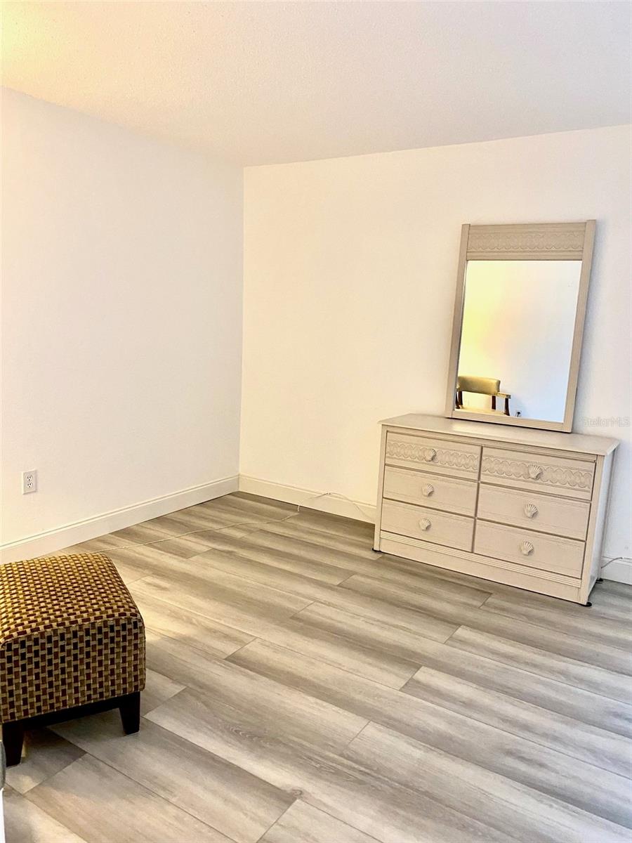 Image 12 of 30 For 10032 65th Avenue N 17