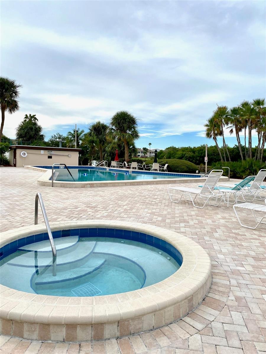 Image 22 of 30 For 10032 65th Avenue N 17