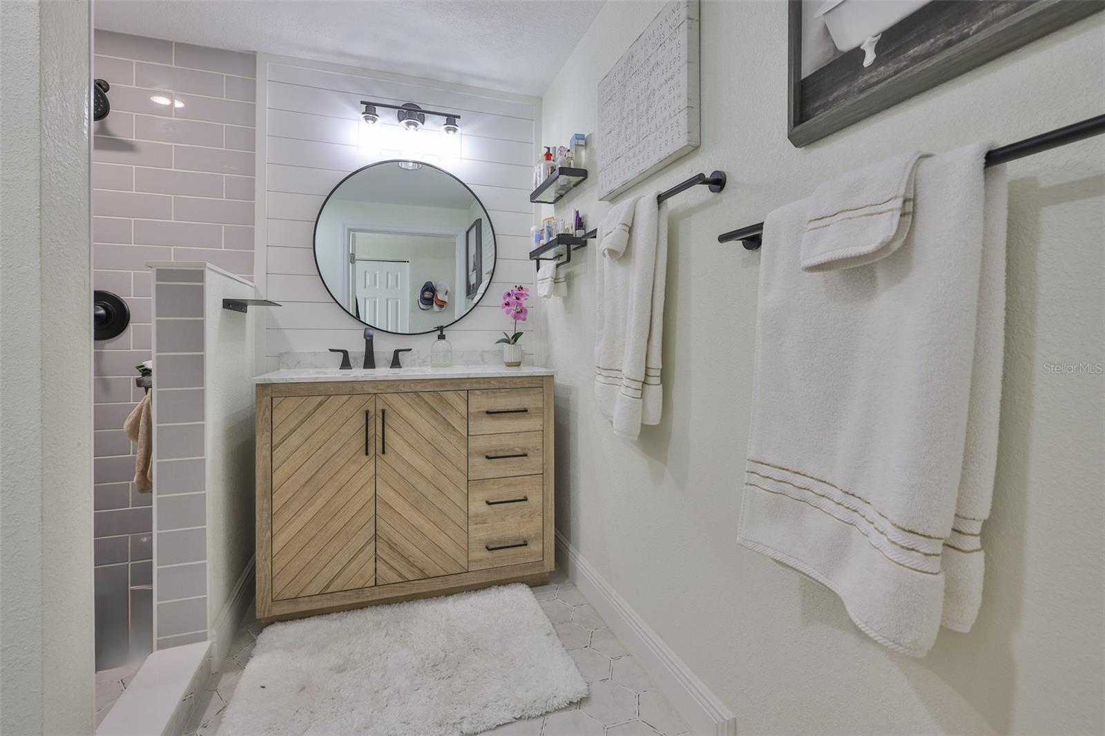 Image 18 of 38 For 4703 Wallace Avenue