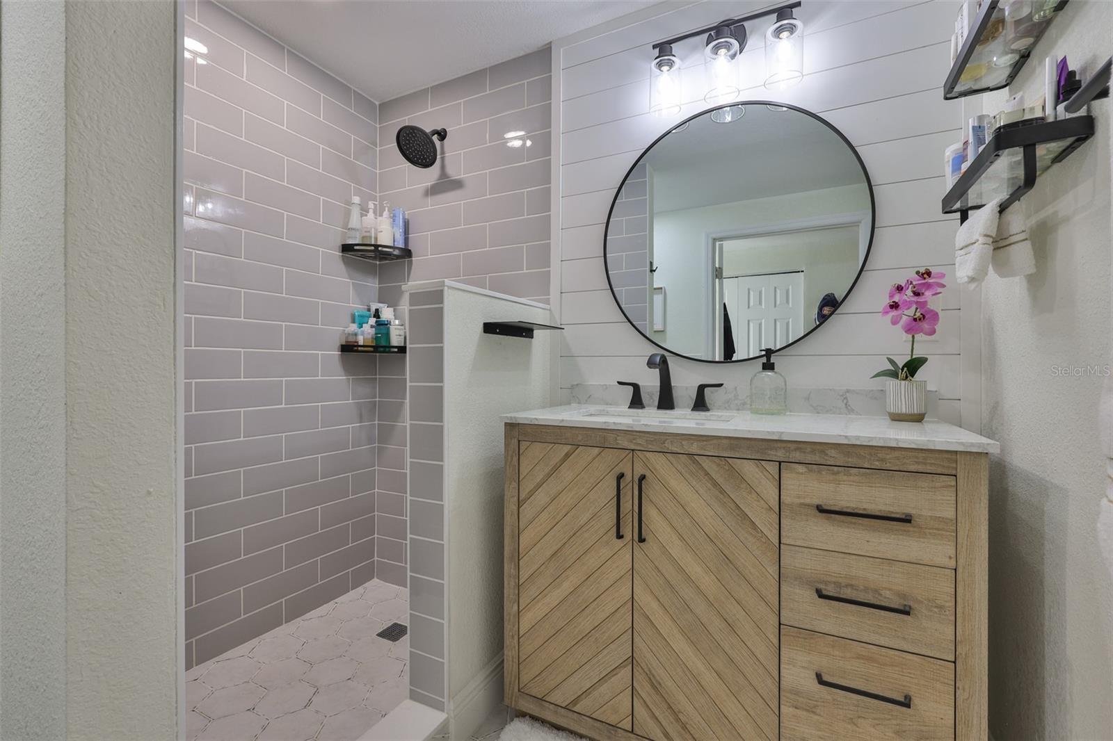 Image 19 of 38 For 4703 Wallace Avenue