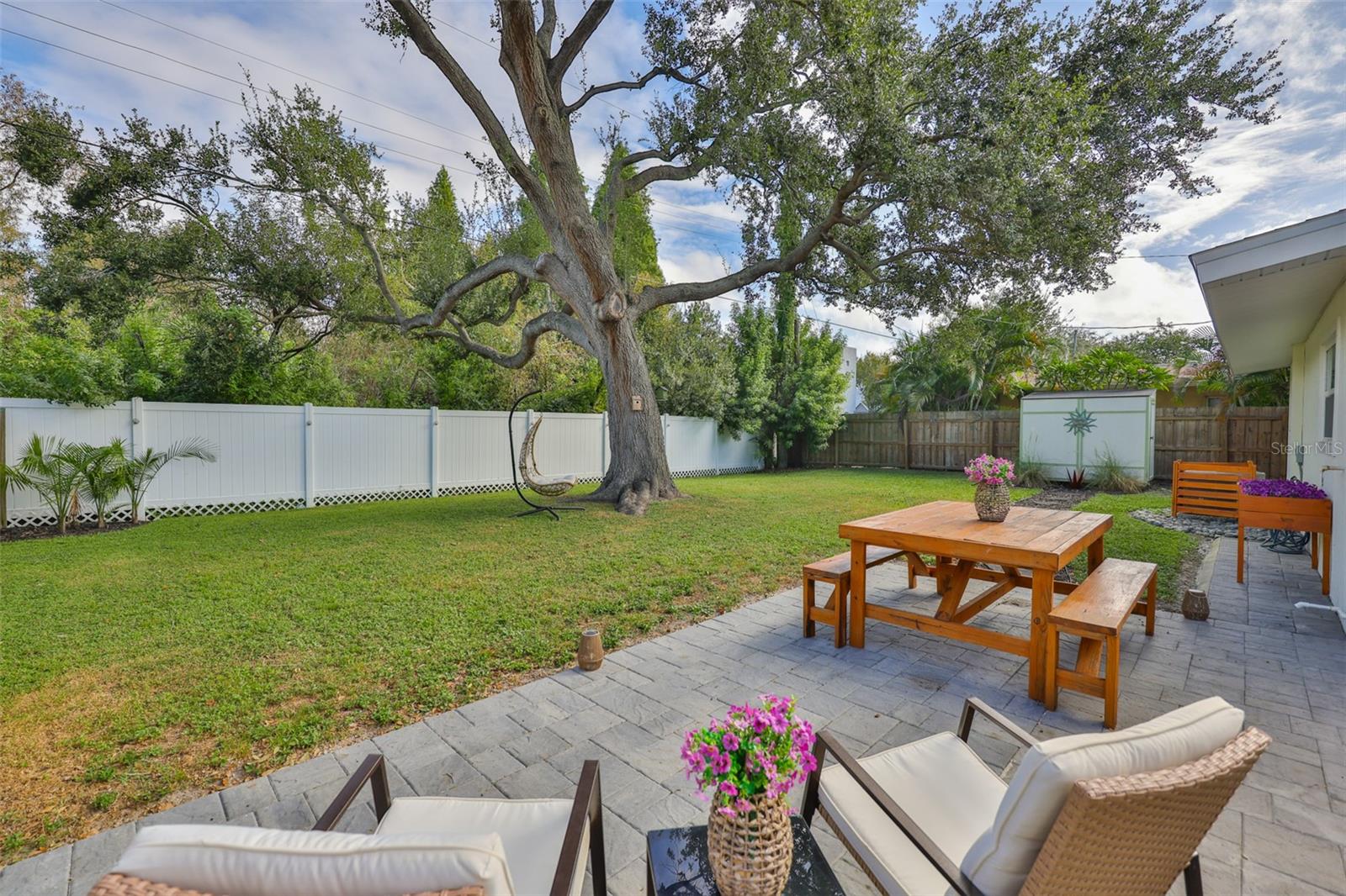 Image 30 of 38 For 4703 Wallace Avenue