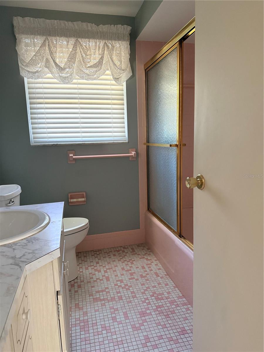 Image 10 of 15 For 10502 Laburnum Drive