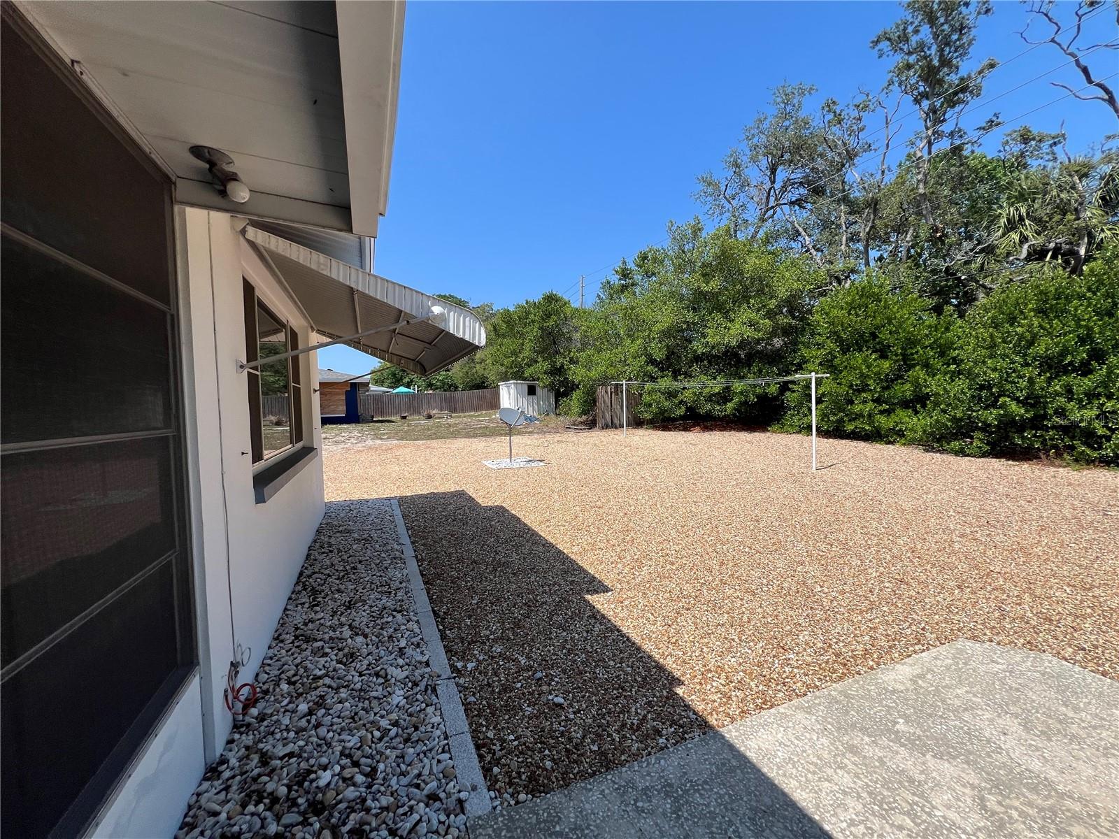 Image 15 of 15 For 10502 Laburnum Drive