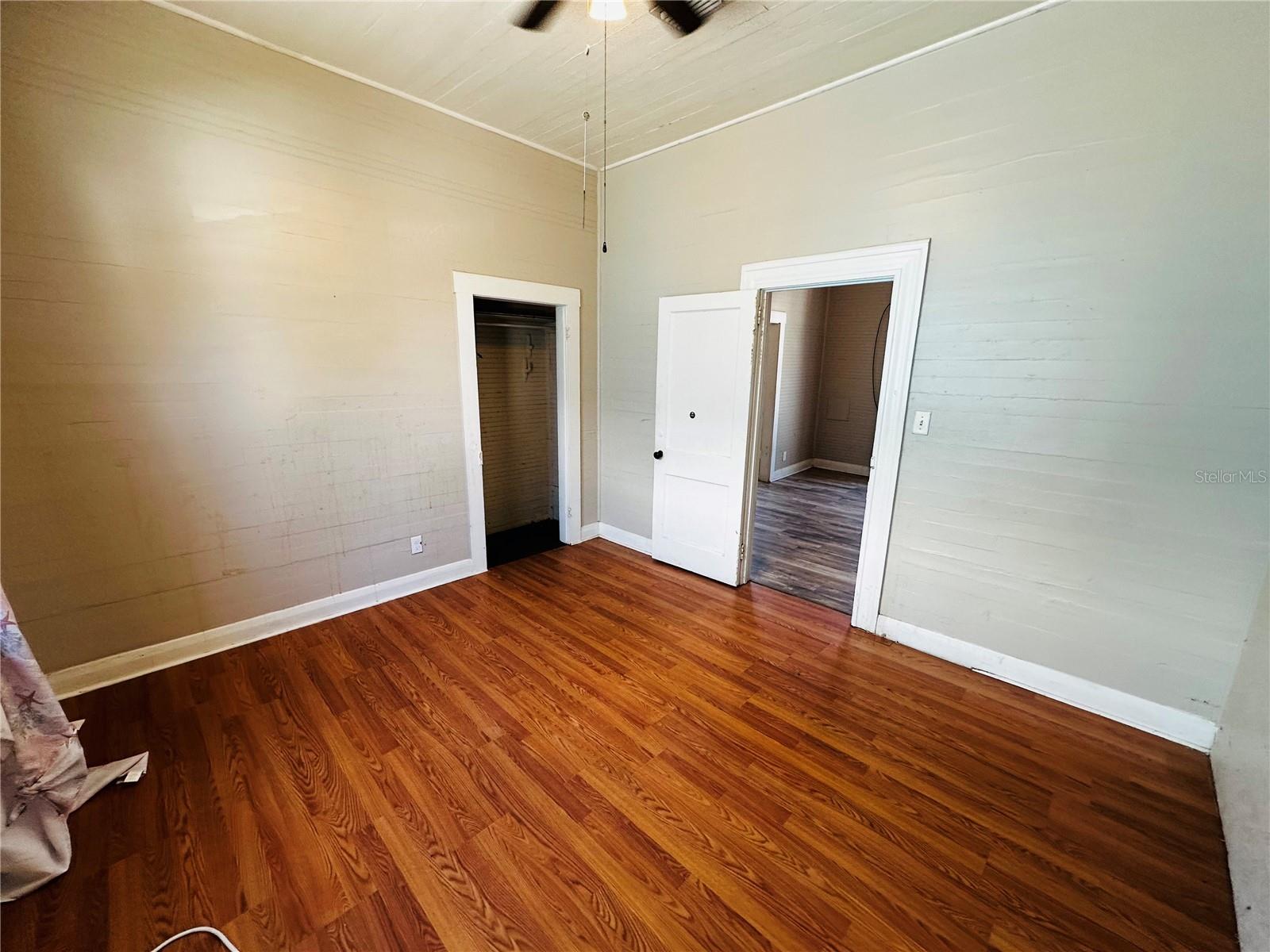 Image 12 of 41 For 2415 Marconi Street