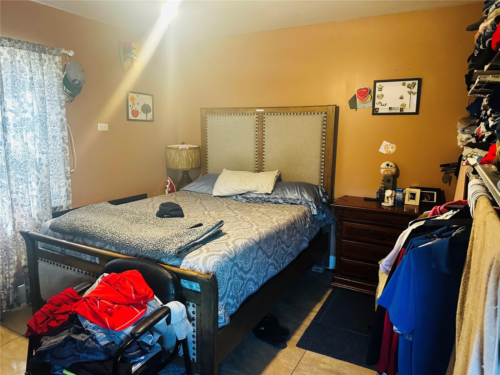 Image 40 of 41 For 2415 Marconi Street