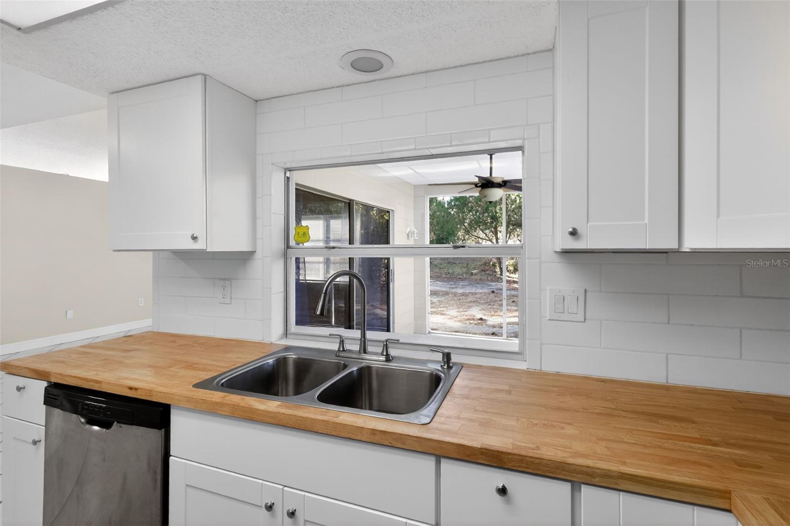 Image 10 of 28 For 4250 Pinefield Avenue