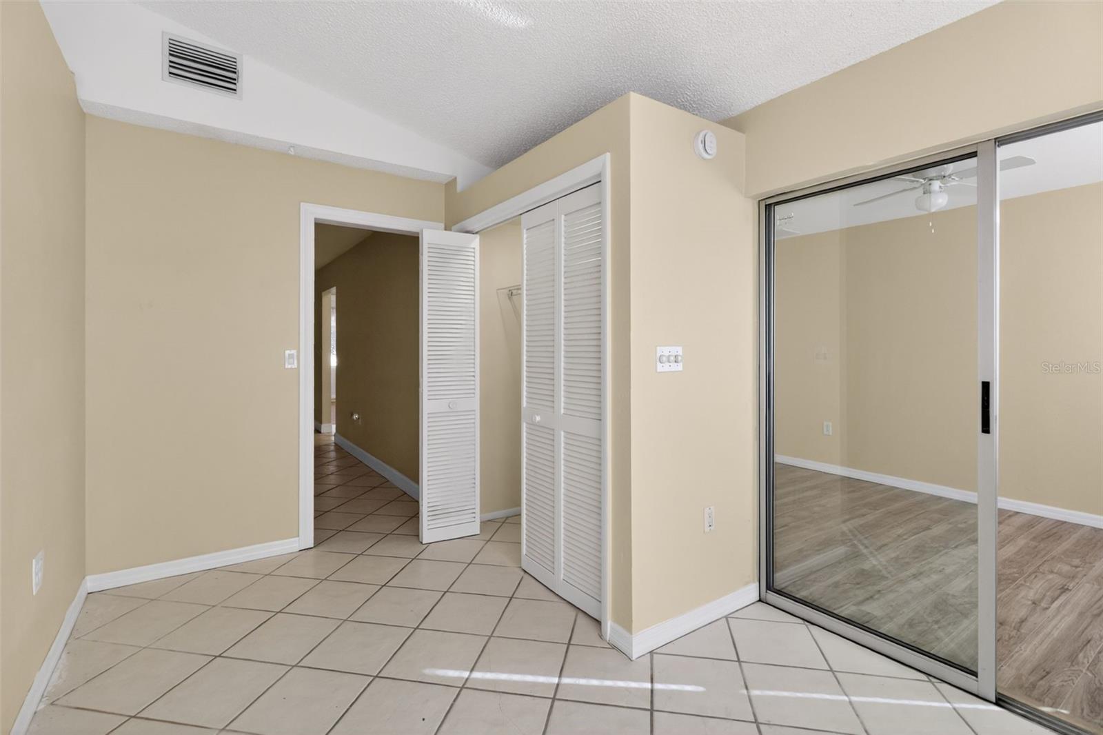 Image 12 of 28 For 4250 Pinefield Avenue