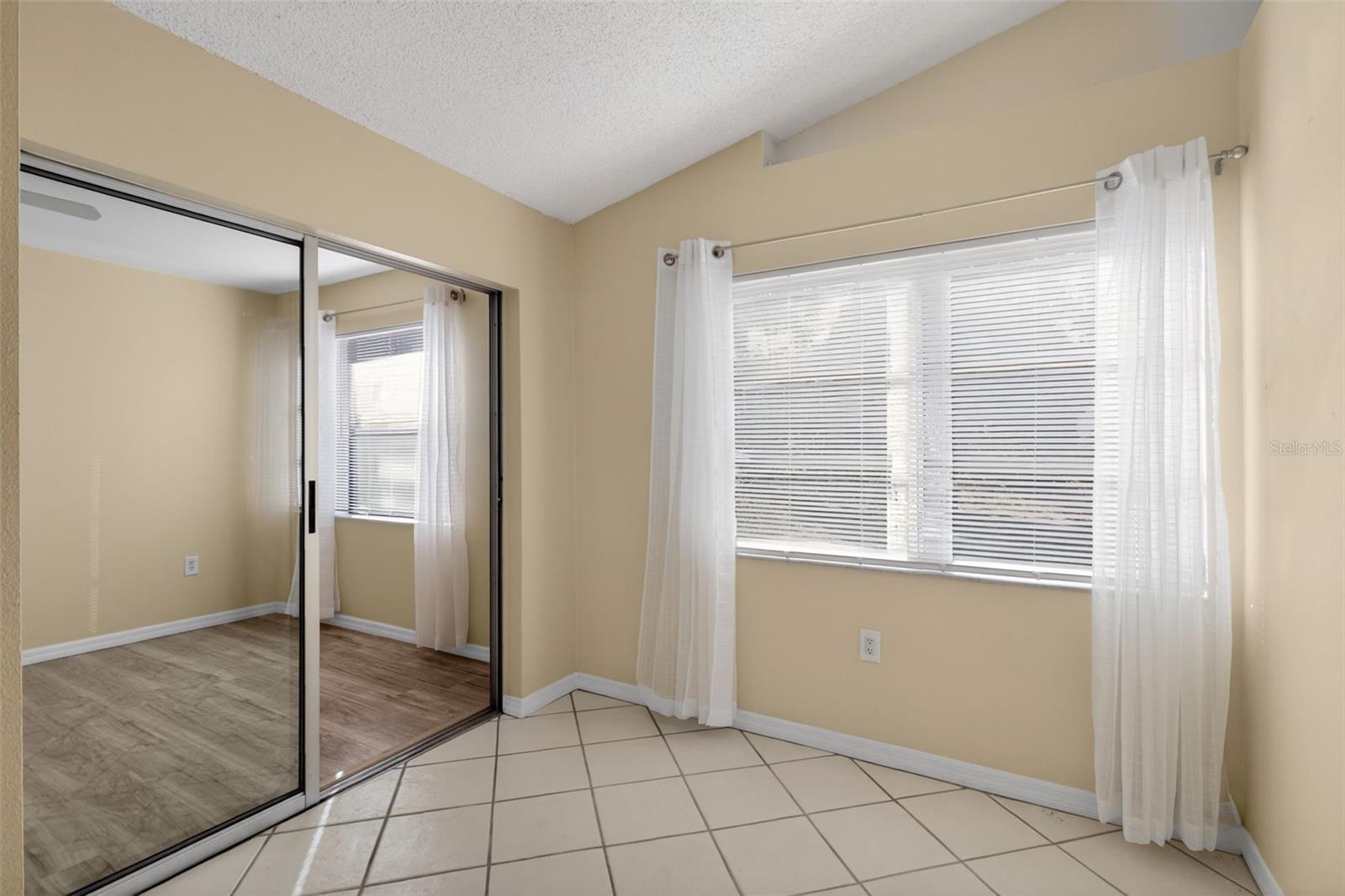 Image 13 of 28 For 4250 Pinefield Avenue