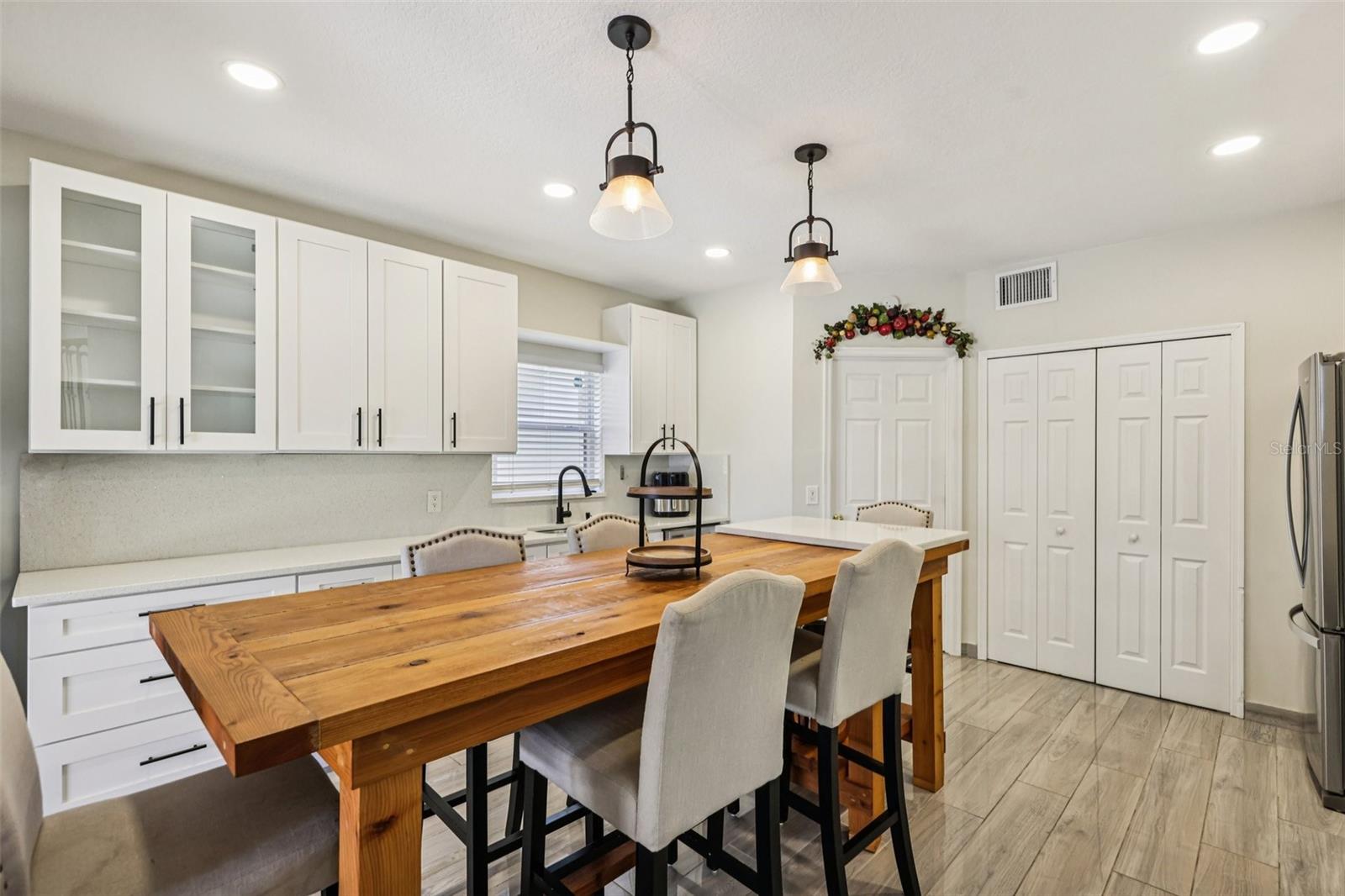 Image 11 of 42 For 14206 Squirrel Run