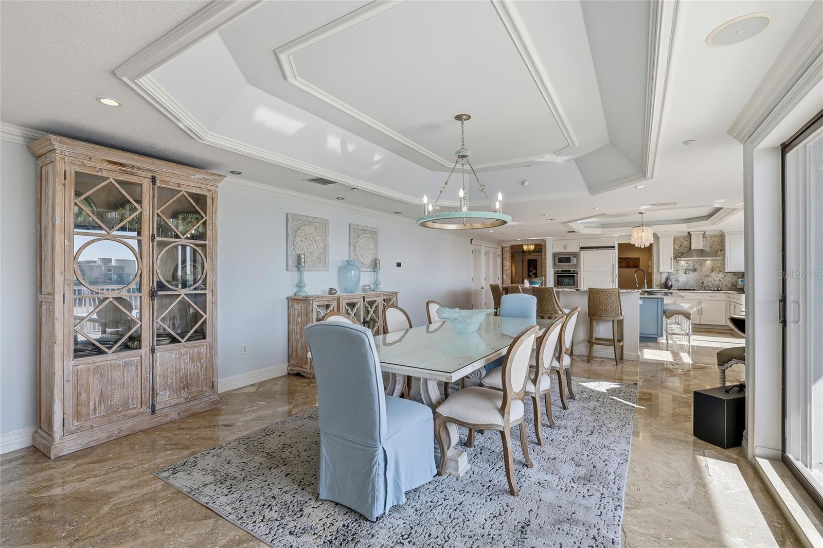 Image 24 of 82 For 19730 Gulf Boulevard 4