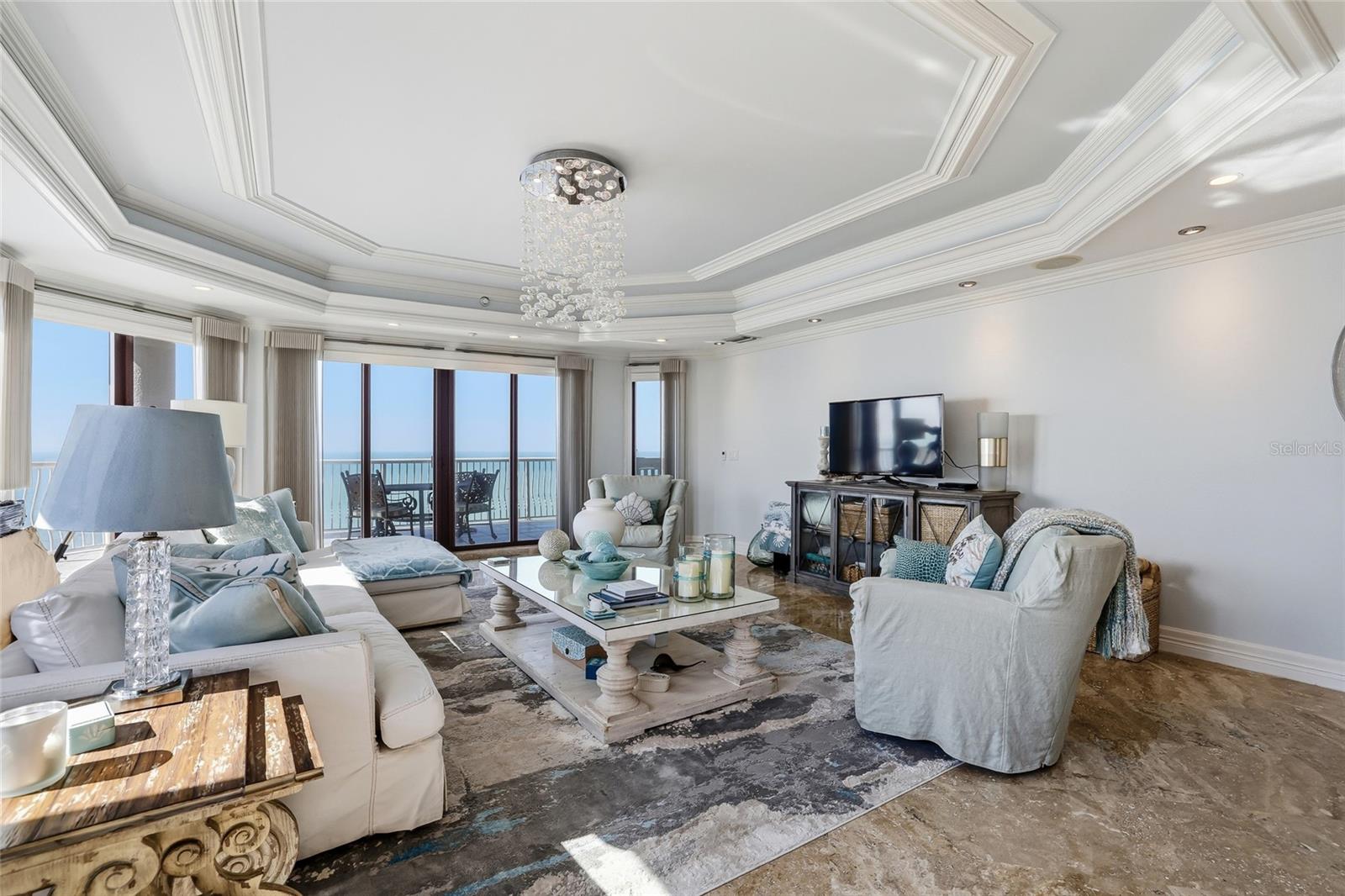 Image 26 of 82 For 19730 Gulf Boulevard 4