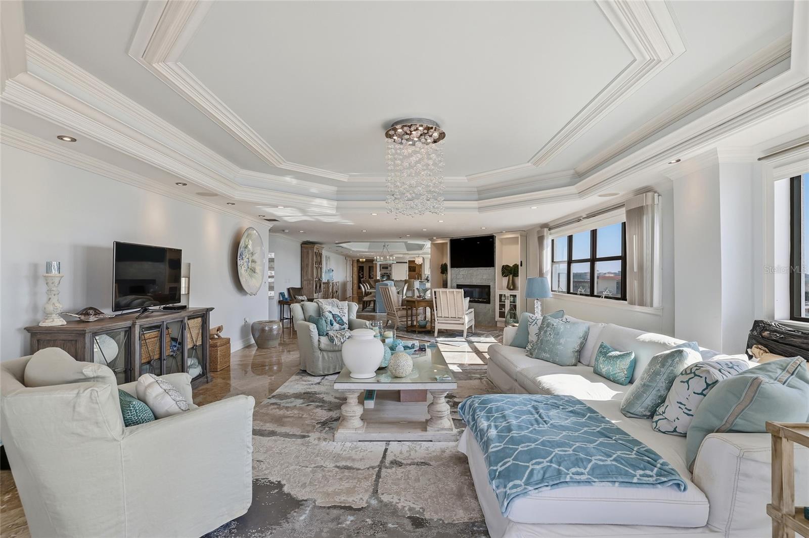 Image 29 of 82 For 19730 Gulf Boulevard 4