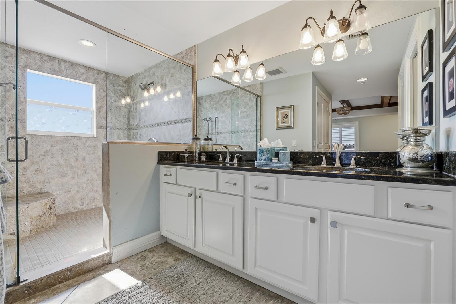 Image 55 of 82 For 19730 Gulf Boulevard 4