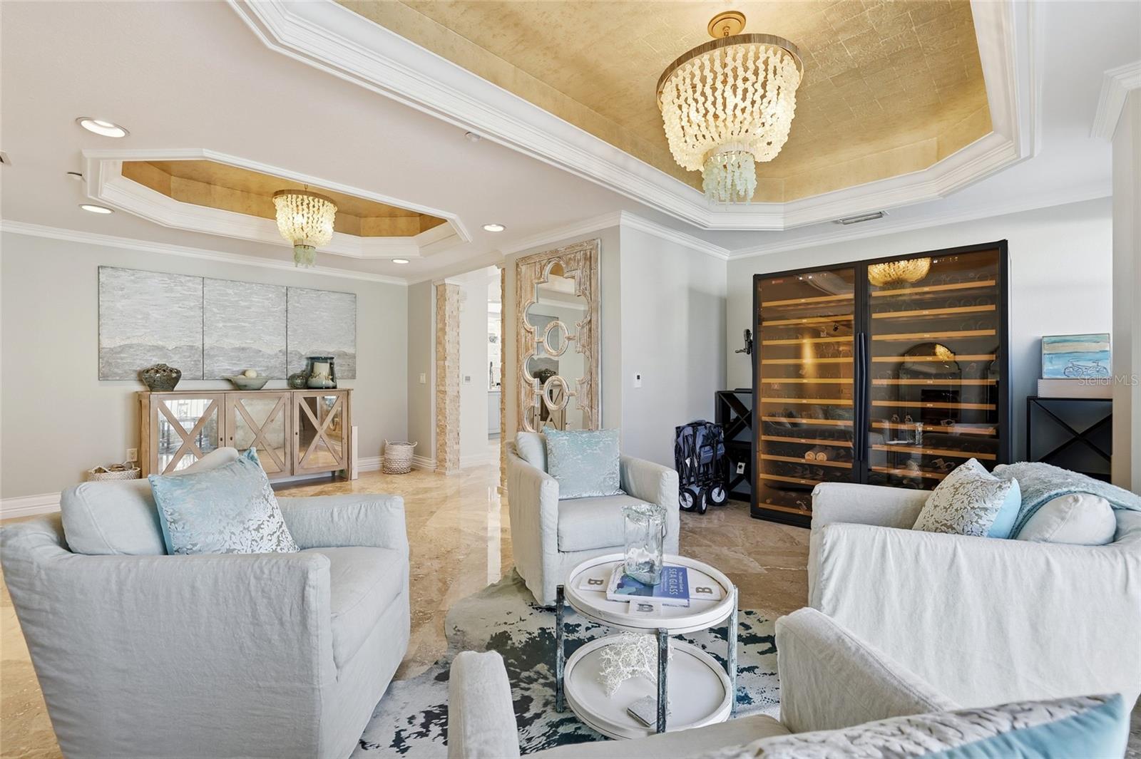 Image 7 of 82 For 19730 Gulf Boulevard 4