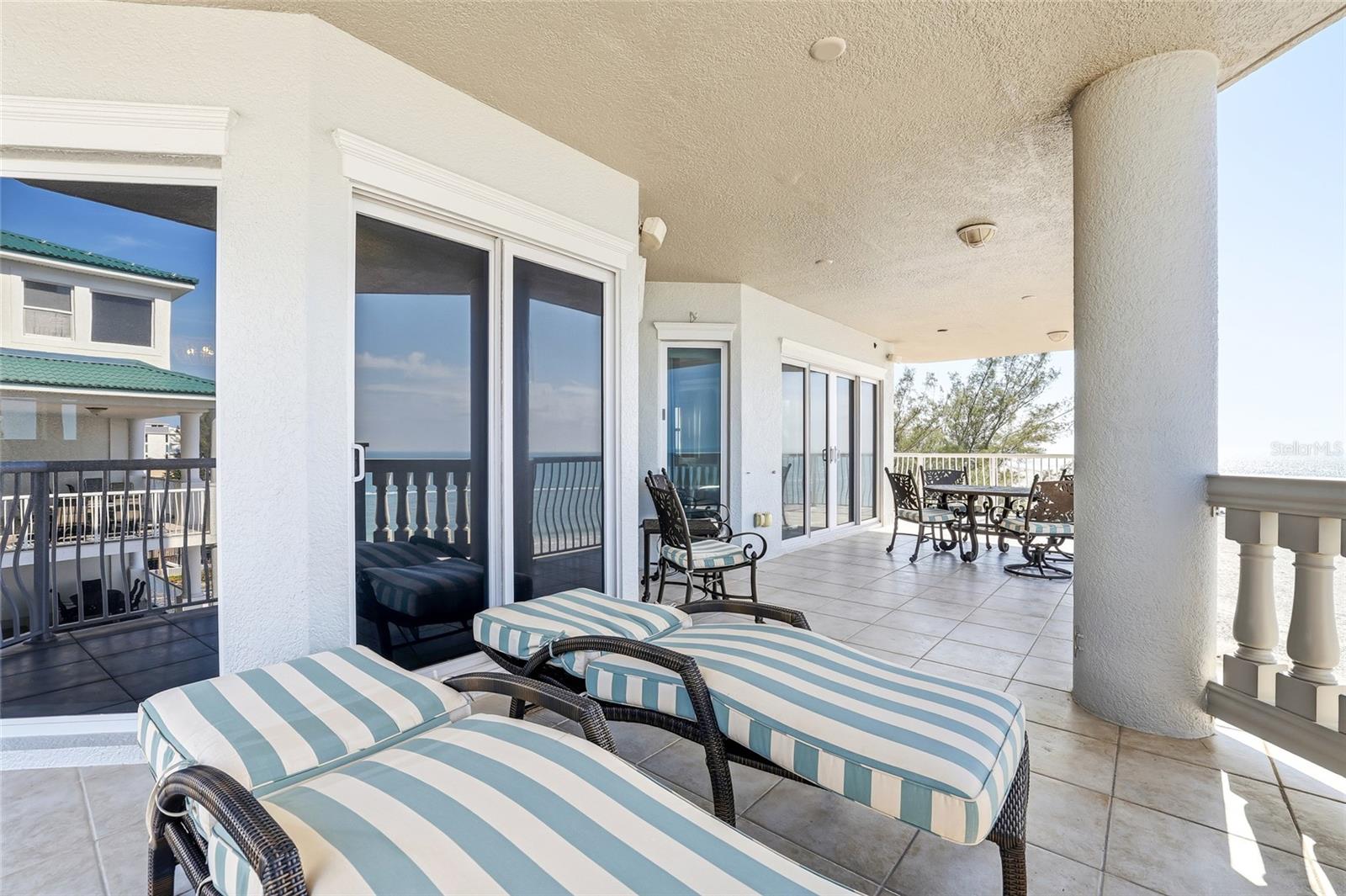 Image 81 of 82 For 19730 Gulf Boulevard 4