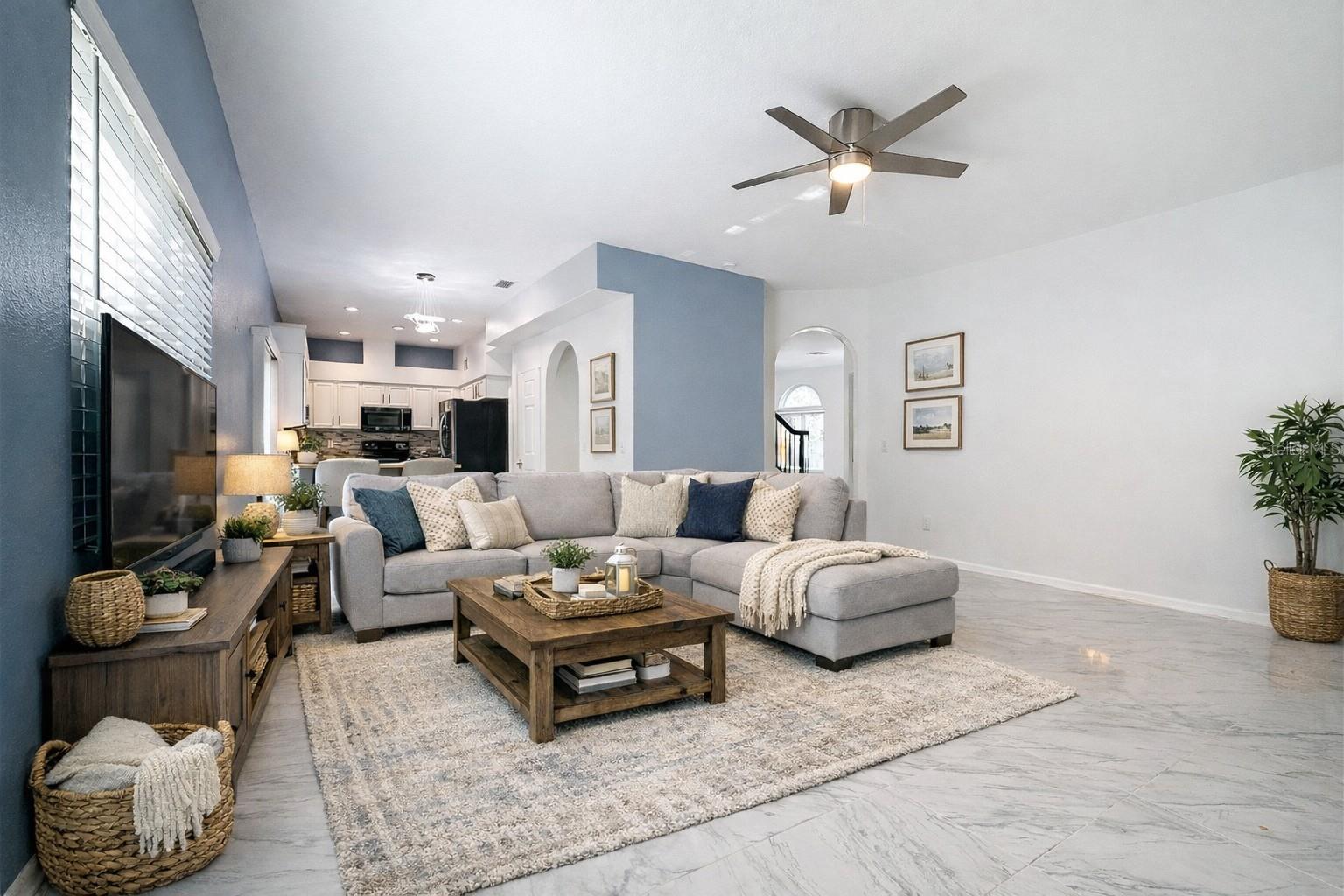 Image 24 of 100 For 380 Rosalind Lane