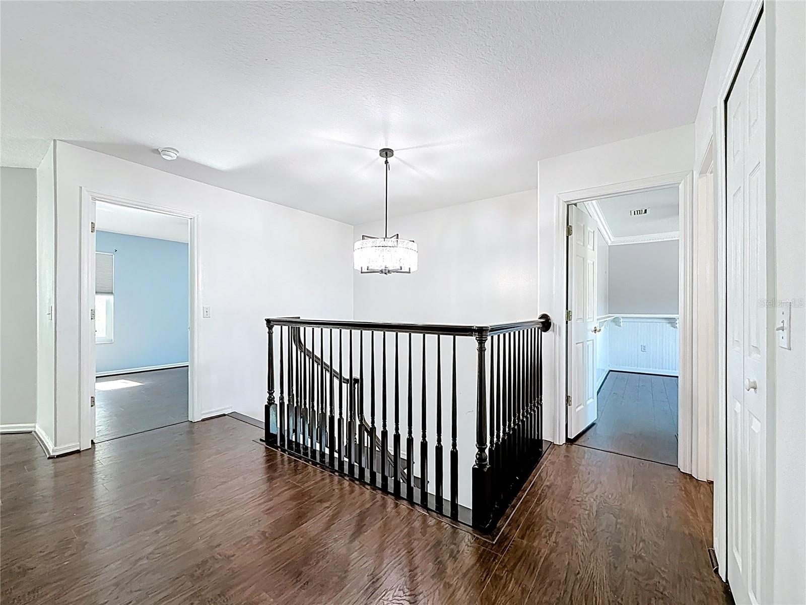 Image 30 of 100 For 380 Rosalind Lane