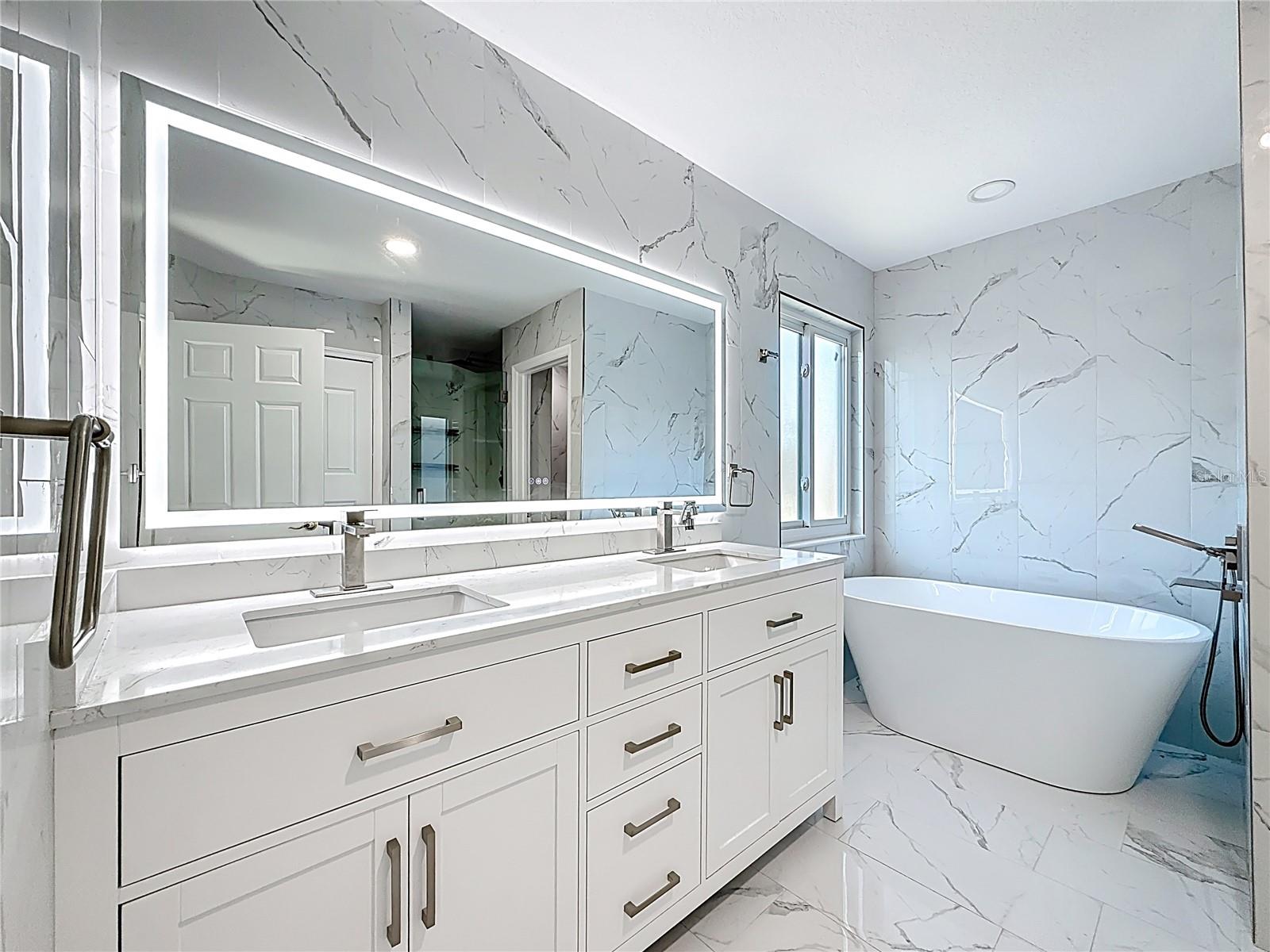 Image 55 of 100 For 380 Rosalind Lane