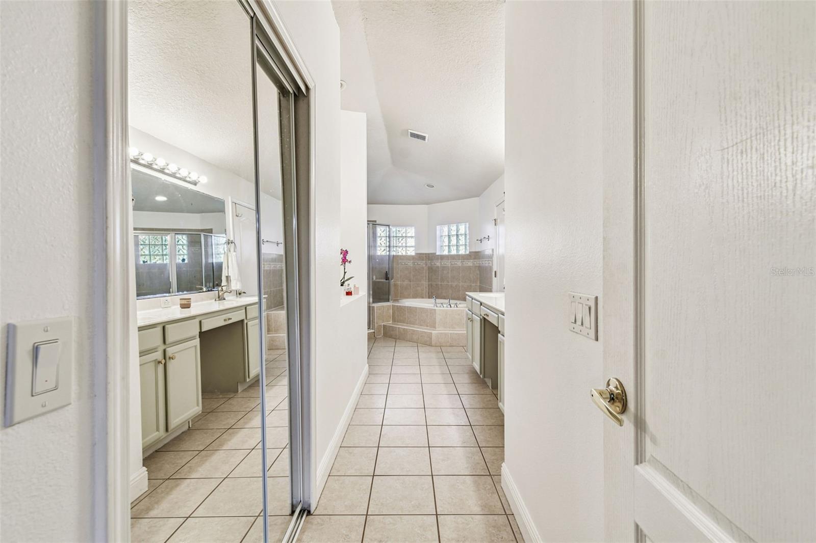 Image 41 of 86 For 26848 Shoregrass Drive