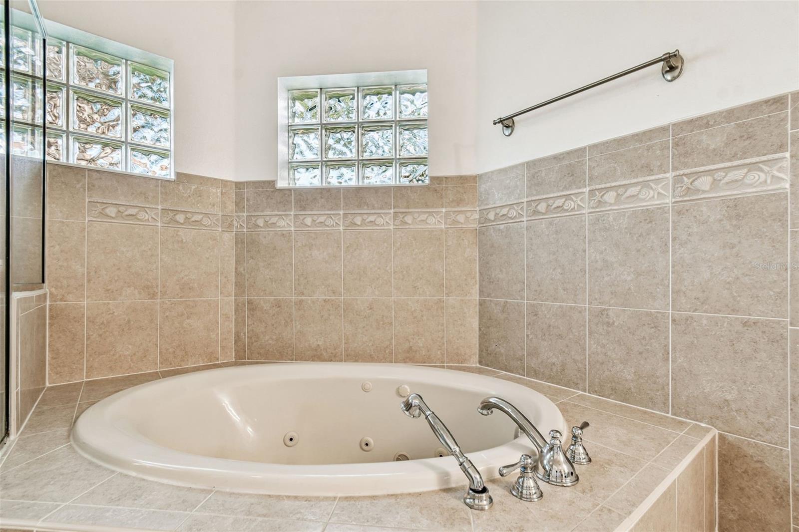 Image 45 of 86 For 26848 Shoregrass Drive