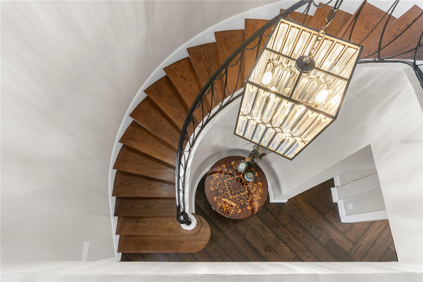 Image 11 of 79 For 1237 Brightwaters Boulevard Ne