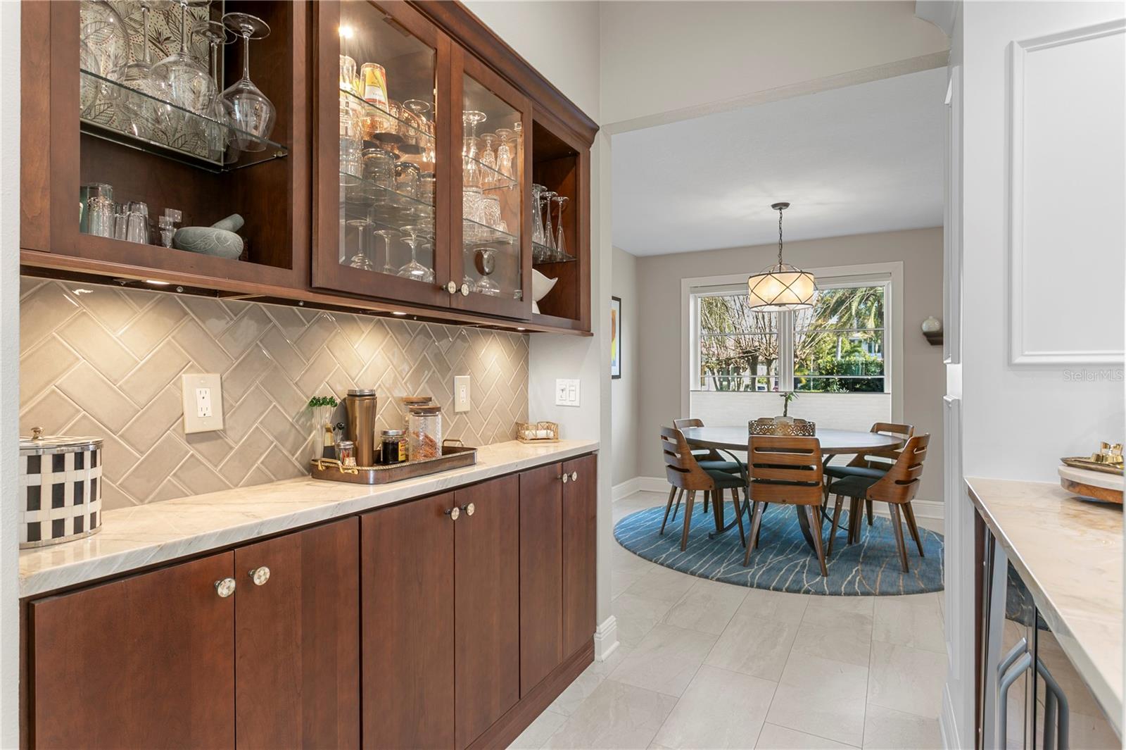 Image 23 of 79 For 1237 Brightwaters Boulevard Ne