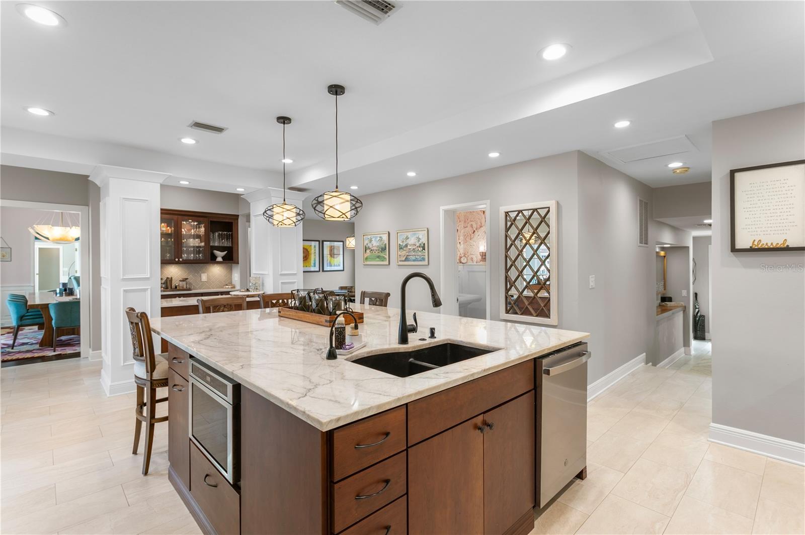 Image 31 of 79 For 1237 Brightwaters Boulevard Ne