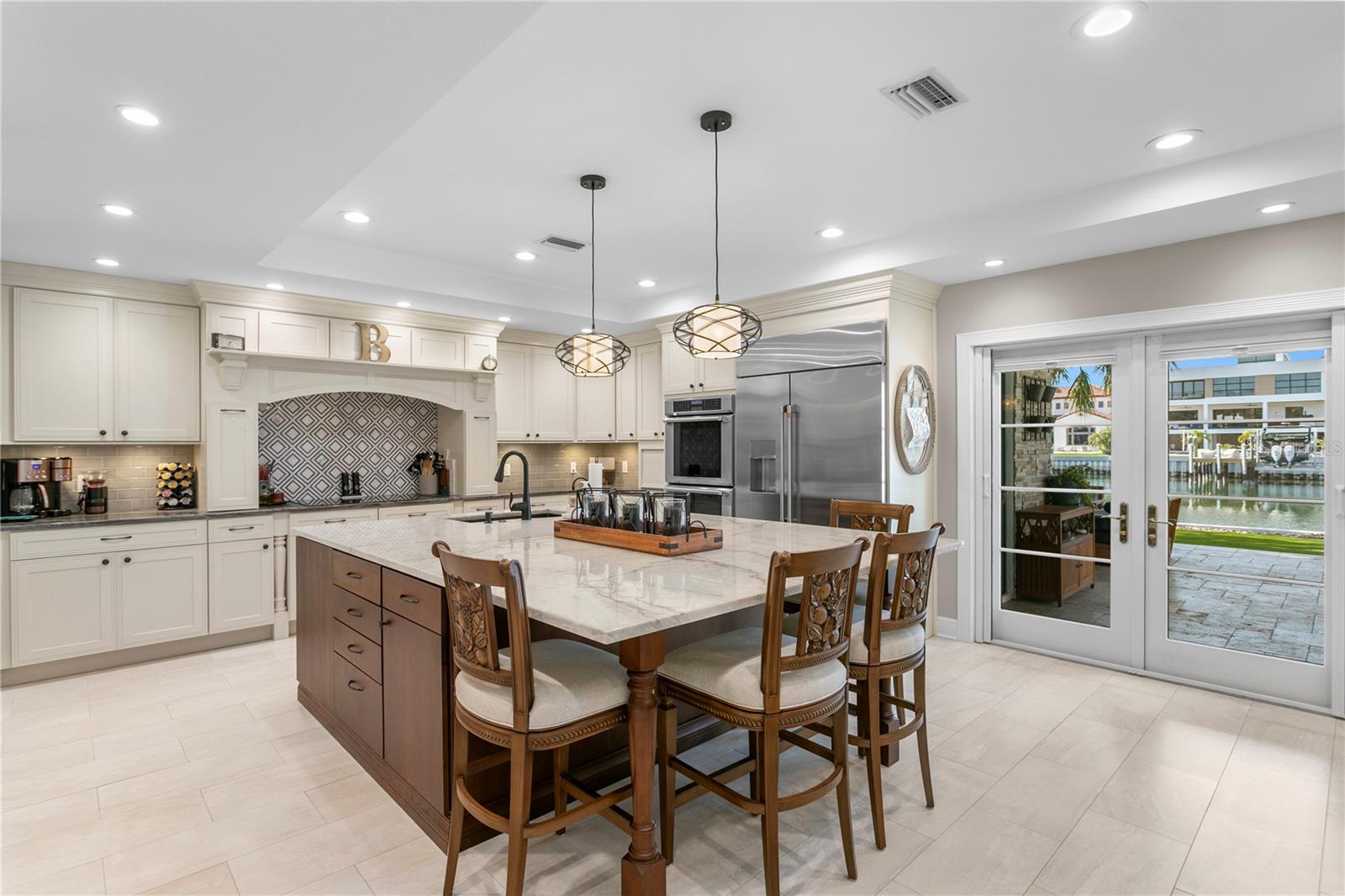 Image 33 of 79 For 1237 Brightwaters Boulevard Ne