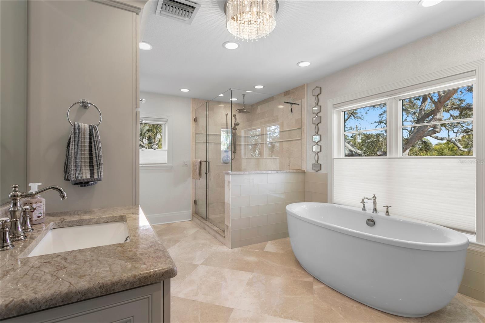 Image 45 of 79 For 1237 Brightwaters Boulevard Ne