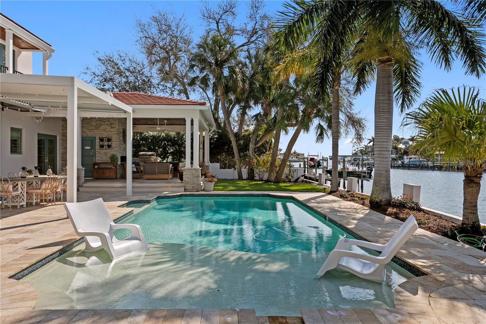 Image 59 of 79 For 1237 Brightwaters Boulevard Ne