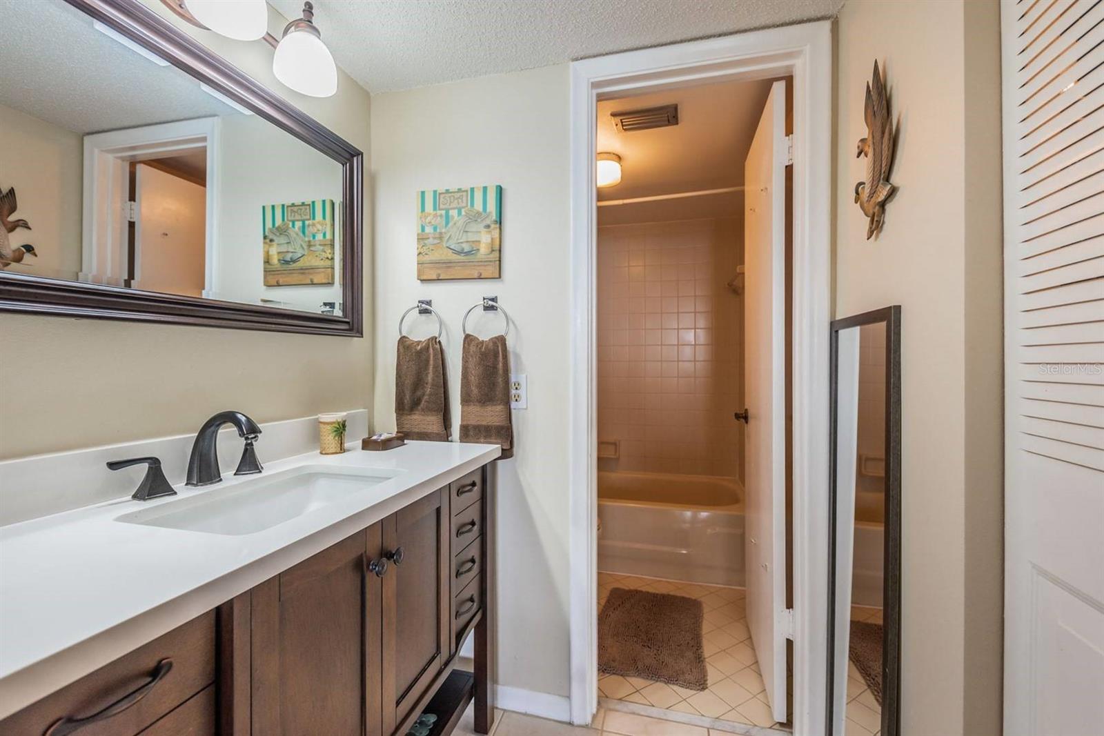 Image 14 of 18 For 6218 Palma Del Mar Boulevard S 401