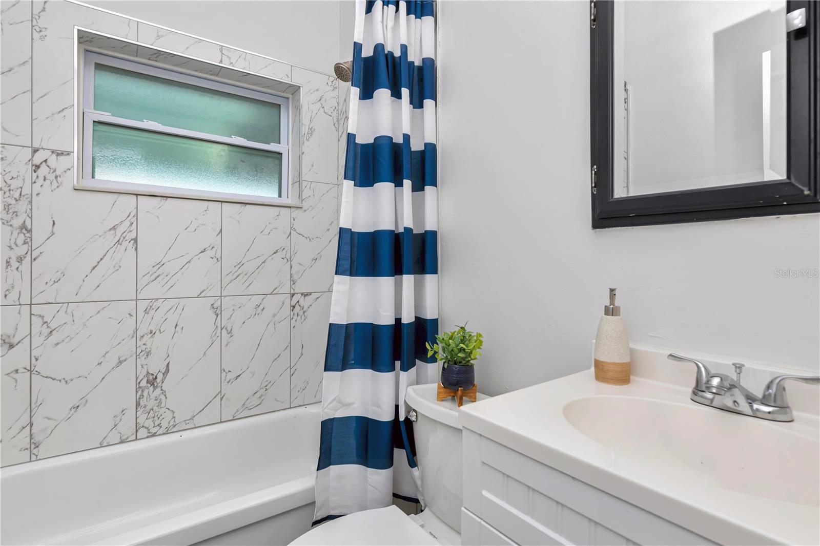 Image 8 of 11 For 9184 86th Street