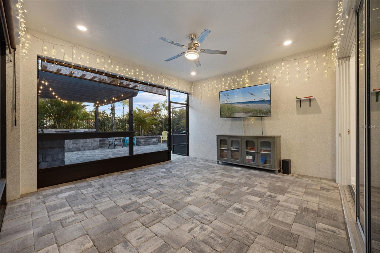 Image 47 of 49 For 5617 Del Coronado Drive