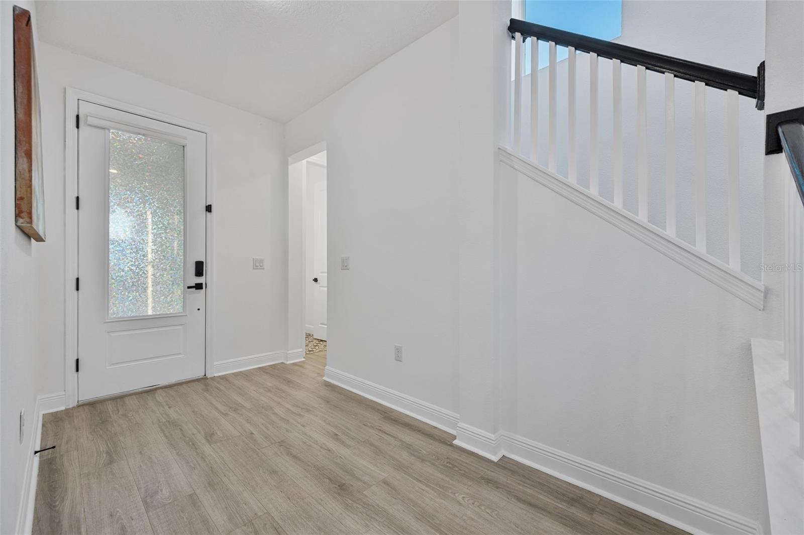 Image 7 of 49 For 5617 Del Coronado Drive