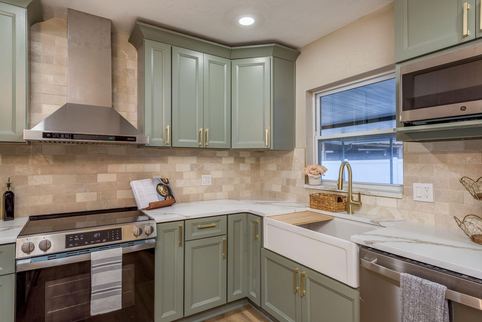 Image 12 of 35 For 6160 22nd Avenue N