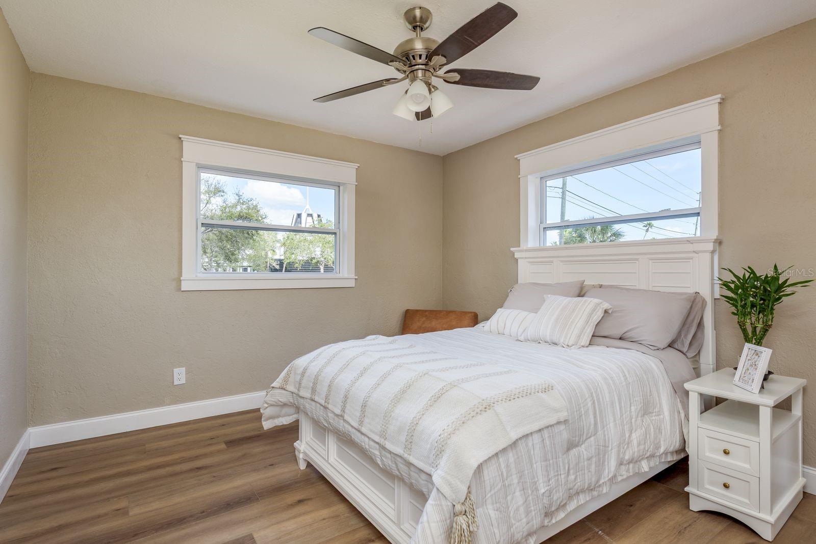 Image 22 of 35 For 6160 22nd Avenue N