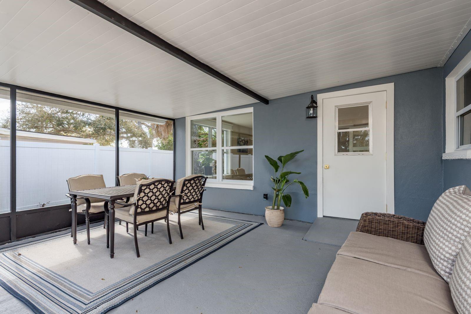 Image 28 of 35 For 6160 22nd Avenue N