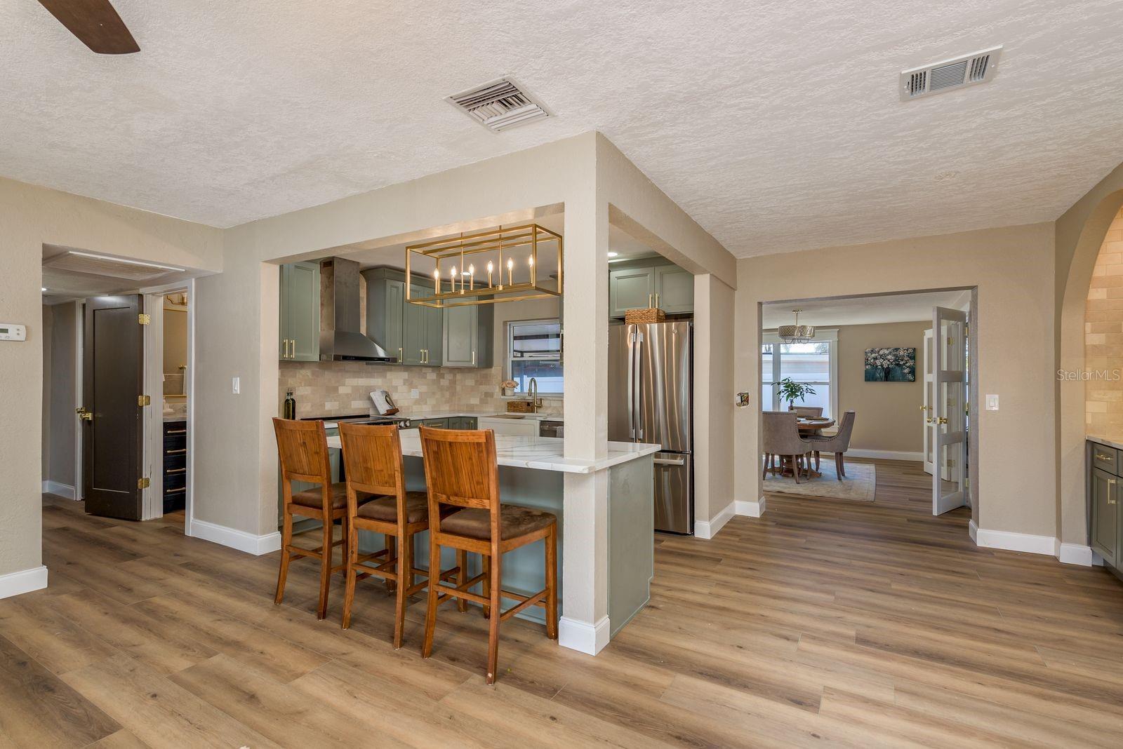 Image 8 of 35 For 6160 22nd Avenue N