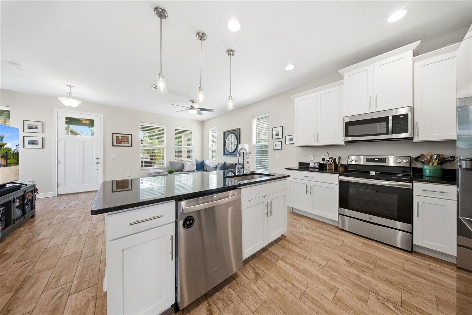 Image 10 of 44 For 3023 Spruce Street