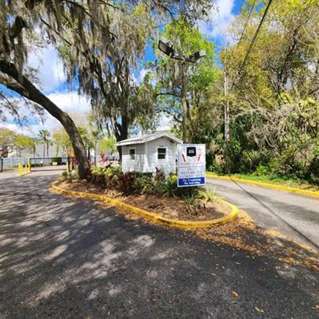 Image 22 of 23 For 7240 Bank Drive 204