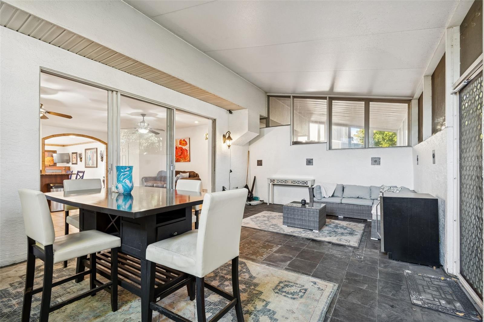 Image 19 of 62 For 2786 Countryside Boulevard 2