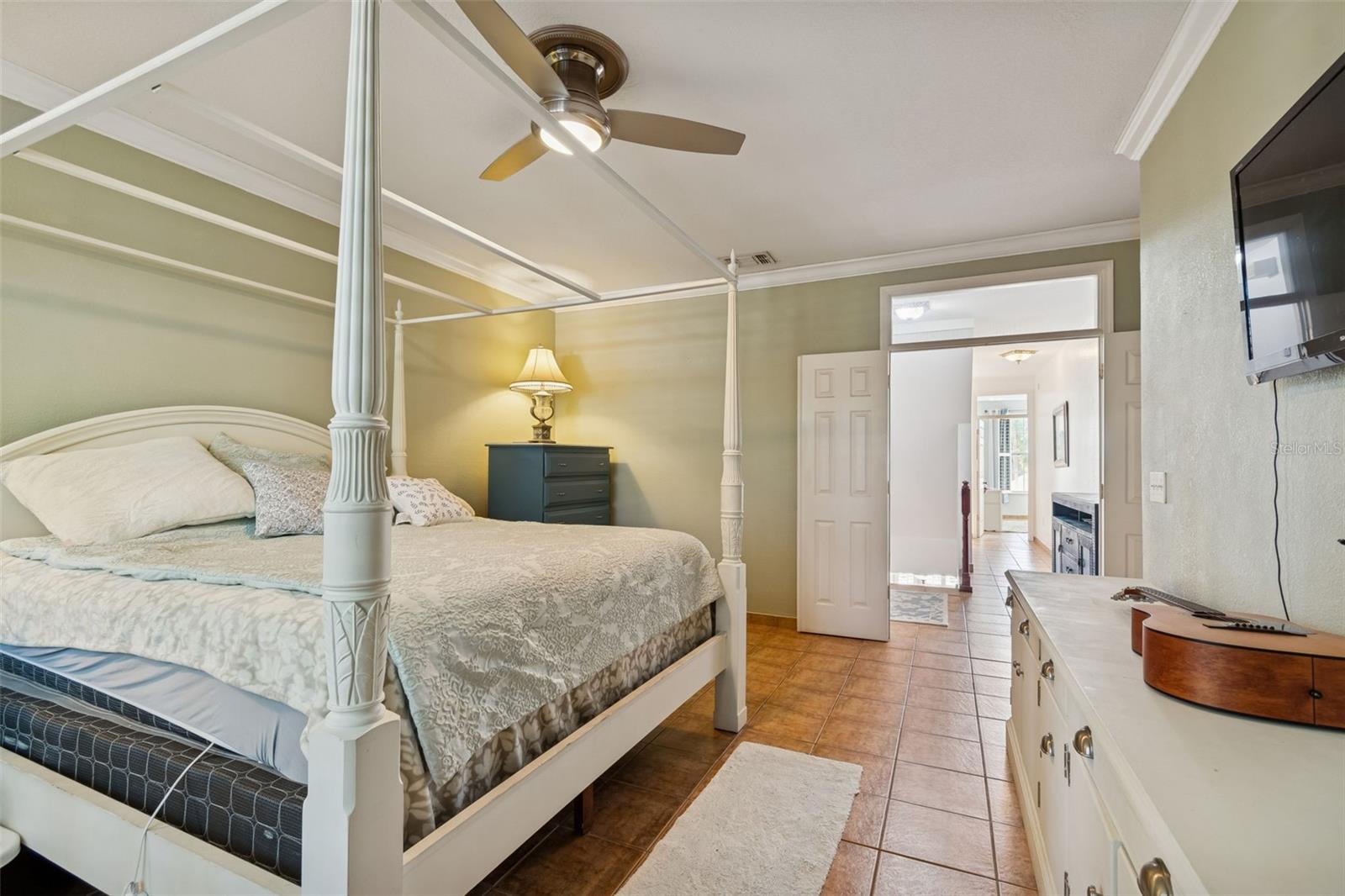 Image 26 of 62 For 2786 Countryside Boulevard 2